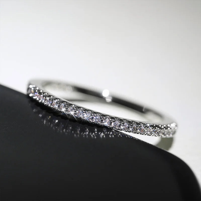 Huitan Sparkle Thin Ring