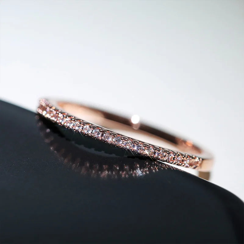 Huitan Sparkle Thin Ring