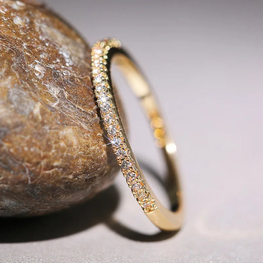 Huitan Sparkle Thin Ring