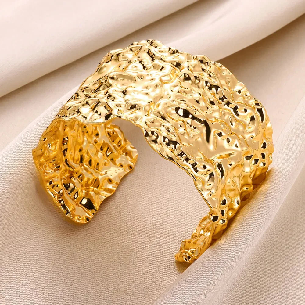 Exquisite Classic Bump Pattern Openning Bangles Bracelet